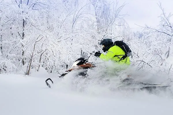 Snowmobile-Accidents-2 (1)